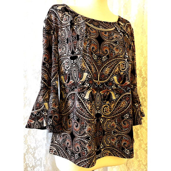 Theo & B Paisley Printed Boho Top Blouse new no tag Y2K look Size L - Picture 2 of 10